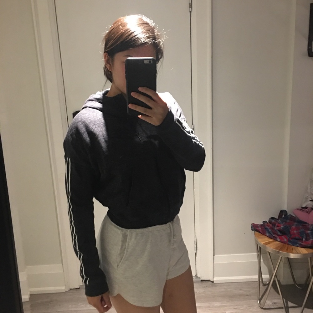 EUC Cropped Nike sweater